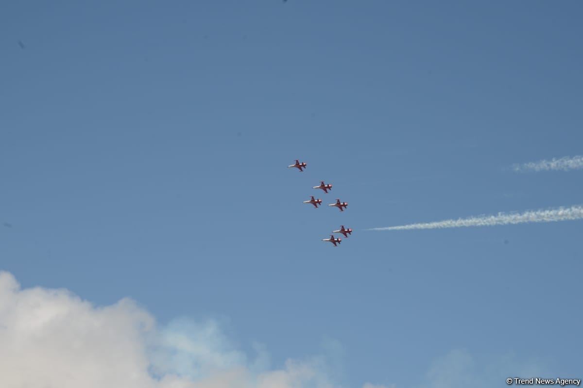 Azerbaijan organizes another air show on second day of TEKNOFEST festival in Baku (PHOTO/VIDEO)