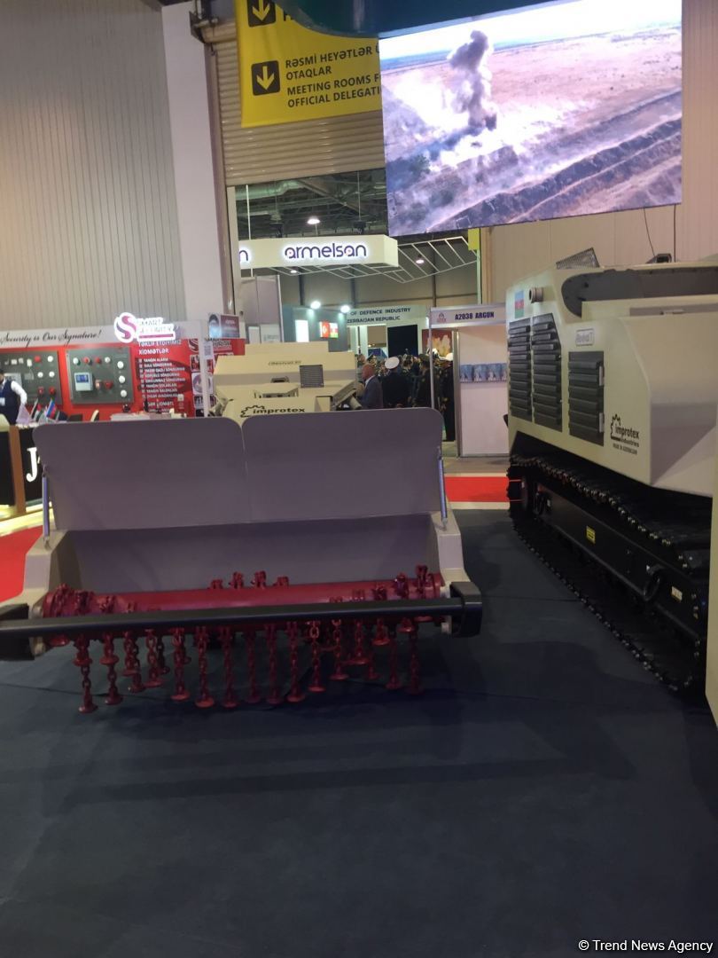 Azerbaijan producing new mine-detecting equipment (PHOTO)
