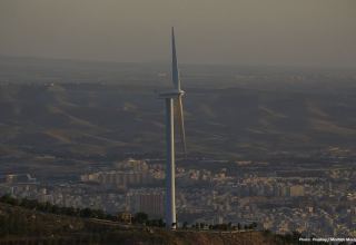 Masdar installs first wind turbine within its 500 MW project in Uzbekistan