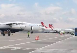 Kazakh aircraft with rescuers and health workers on board lands in Türkiye