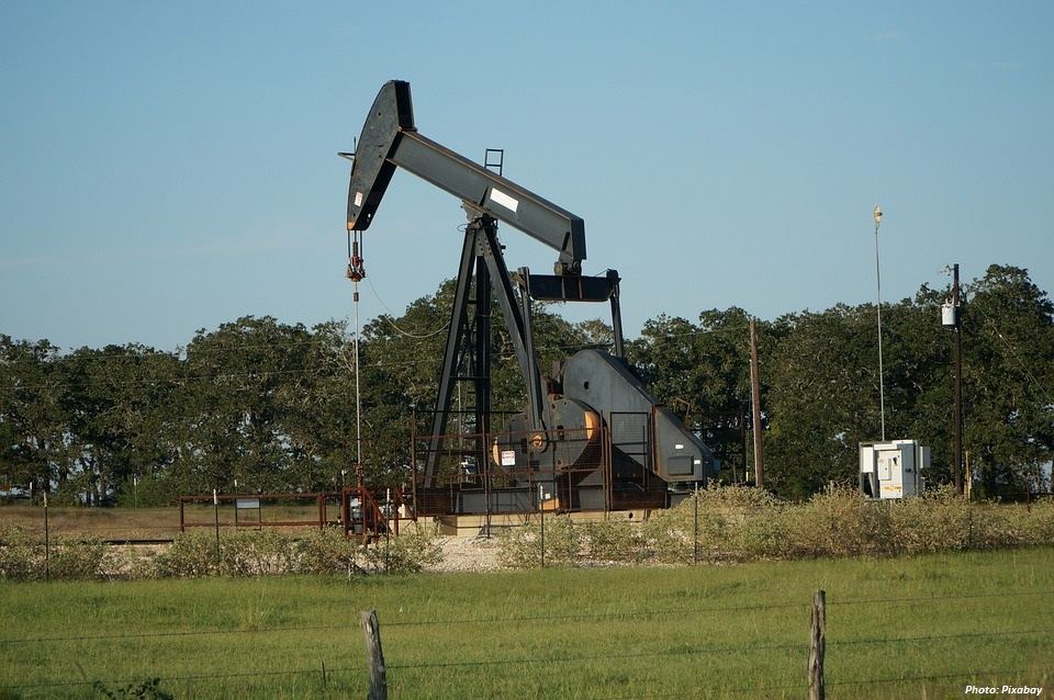 Russia unlikely to pursue strategy of continuous adjustment to oil output