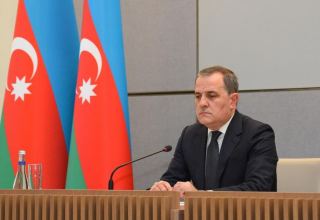 Azerbaijani FM leaves for working visit to Cairo