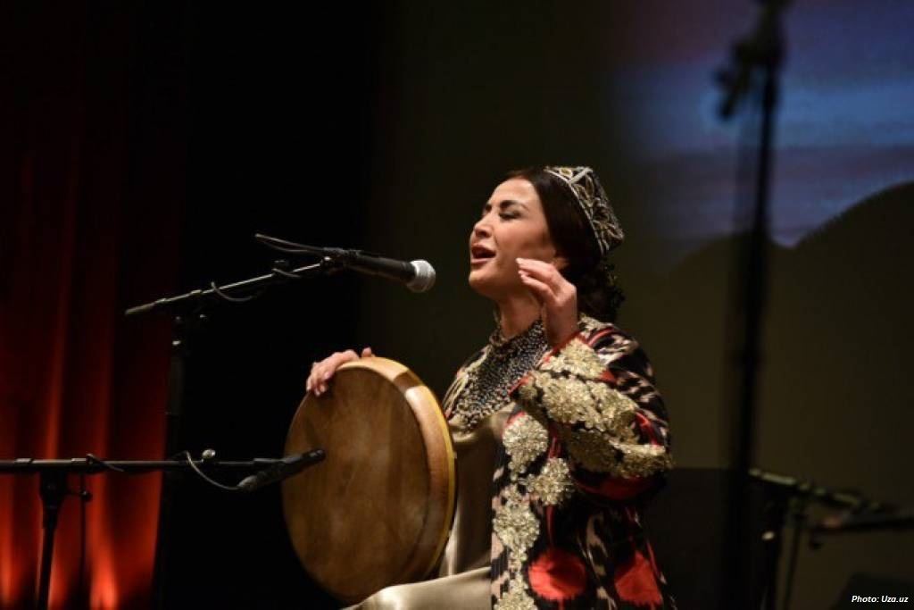 Uzbek songs in Europe