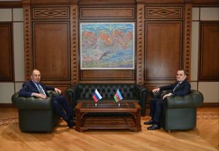 Azerbaijani, Russian FMs meet in Baku