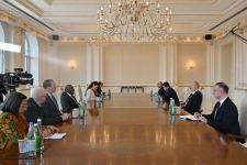 President Ilham Aliyev receives delegation led by VP of Cuba