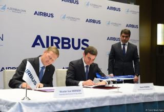 Azerbaijan Airlines orders 12 A320neo Family aircraft