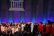 Azerbaijan displays its art examples at UNESCO HQ