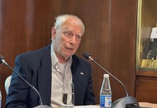 U.S. traveler highly praises students at Garabagh University