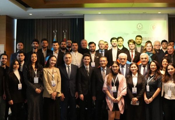 Istanbul hosts Azerbaijani Diaspora Youth Forum
