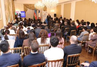 Paris meeting strengthens diaspora ties