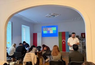 Polish language courses continue at Kraków Azerbaijan house