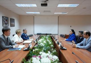 Cathay plans cargo and passenger flights to Kazakhstan