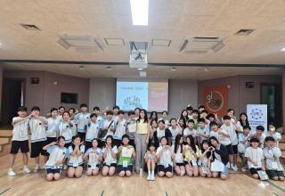 Azerbaijan promotes its culture and history to students in South Korea